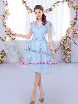 Light Blue Lace Up V-neck Appliques Vestidos de Damas Tulle Short Sleeves