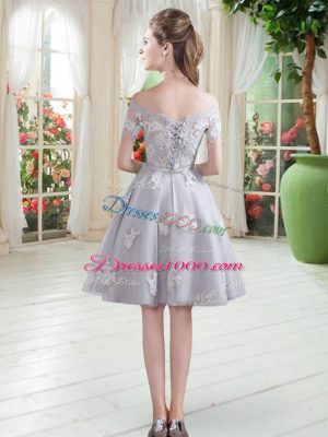 Hot Selling Knee Length Grey Homecoming Dress Tulle Short Sleeves Appliques