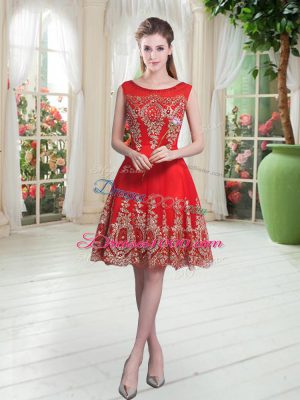 High End Red Tulle Zipper Prom Gown Sleeveless Knee Length Beading and Appliques