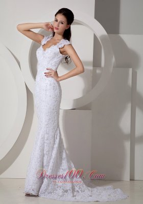 Mermaid V-neck Lace Wedding Dress with Brush Train