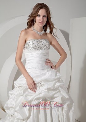 Wedding Gown A-line Chapel Train Teffeta Beading Pick-ups