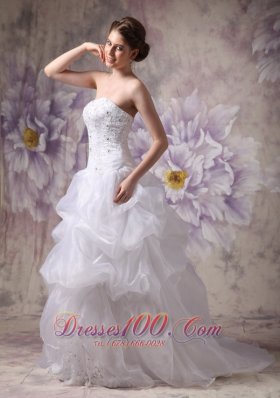 Wedding Dress Organza Beautiful Layered Chapel Train Bodice