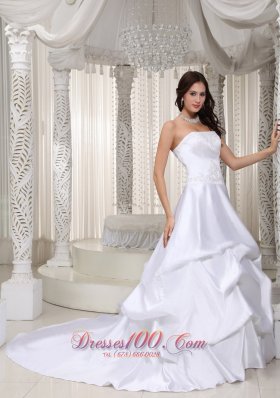 A-line Taffeta Pick-ups Bridal Gown with Court Train