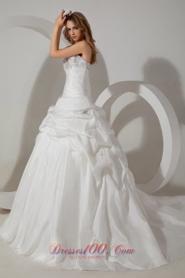 Ball Gown Strapless Court Train Taffeta Wedding Gown