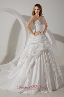 Ball Gown Strapless Court Train Taffeta Wedding Gown