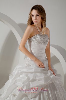 Ball Gown Strapless Court Train Taffeta Wedding Gown