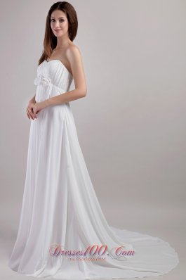 Sweetheart Chapel Train Chiffon Wedding Dress