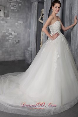 Discount Wedding Gown Sweetheart Chapel Train Tulle