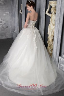 Discount Wedding Gown Sweetheart Chapel Train Tulle