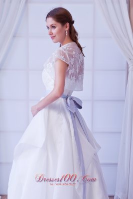 A-line Sweetheart Court Train Appliques Wedding Dress