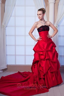 Red A-line Strapless Pick-ups Taffeta Wedding Dress