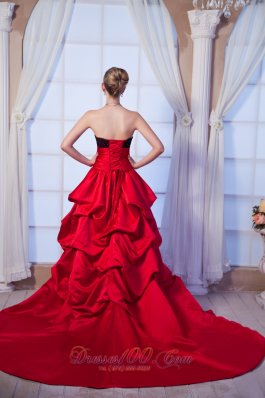 Red A-line Strapless Pick-ups Taffeta Wedding Dress