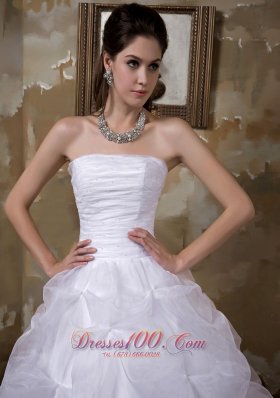 Wedding Ball Gown Pick-ups Bridal Gowns Ruched Bodice