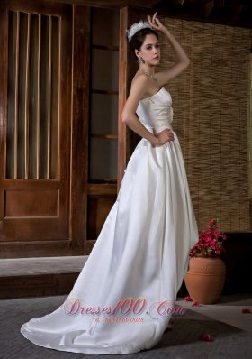 High Low Wedding Dress Hand Made Flowers Sweetheart Train