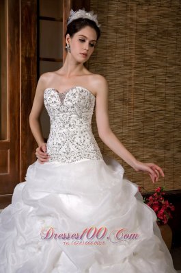 Unique Sweetheart Beading and Pick-ups Wedding Bridal Gown