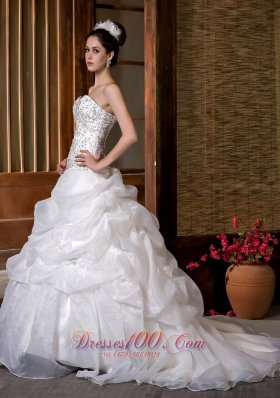 Unique Sweetheart Beading and Pick-ups Wedding Bridal Gown