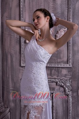 Sexy One Shoulder Sheath Lace Wedding Dress