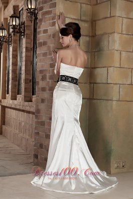 Sweetheart Brush Train Satin Beading Wedding Dress Black Sash