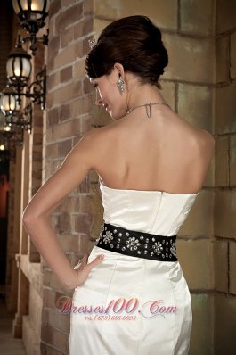 Sweetheart Brush Train Satin Beading Wedding Dress Black Sash