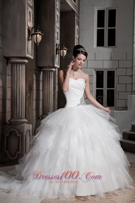 Sweetheart Beading Decorate Layered Wedding Ball Gown