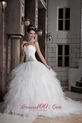 Sweetheart Beading Decorate Layered Wedding Ball Gown