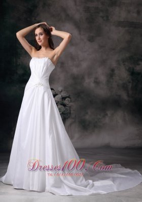 Taffeta A-line Strapless Wedding Dress Chapel Train Beading