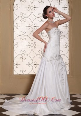 Qualified Beading Mermaid Brush Train Wedding Dress 2015