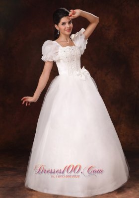 Bubble Sleeve Square Neck A-line Bowknot Wedding Gown