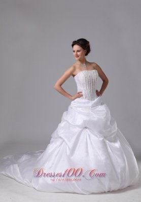 Pick-ups and Appliques Wedding Dress with Chapel Train