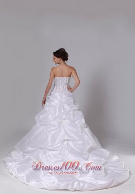 Pick-ups and Appliques Wedding Dress with Chapel Train