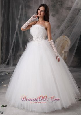 Looking Strapless Wedding Gown Puffy Skirt