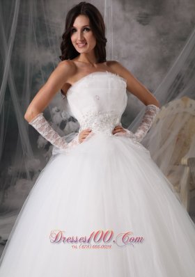 Looking Strapless Wedding Gown Puffy Skirt