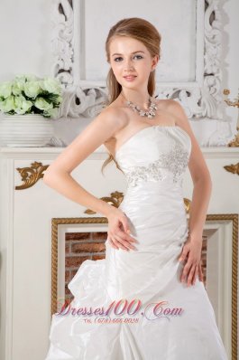 Looking Wedding Dress Chapel Train Ruched Bodice