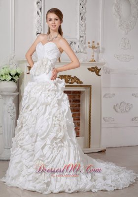 Wedding Dress Sweetheart Rolling Flower Brush Train