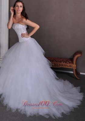 Strapless Satin and Tulle Elegant Wedding Gown