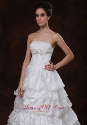 Tiered Skirt White Princess Wedding Dress Organza