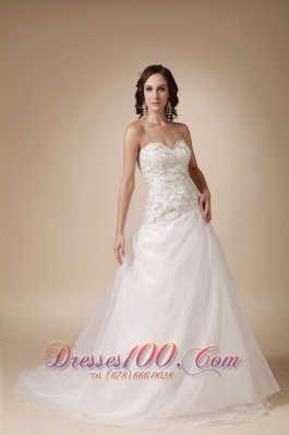 Wedding Gown Sweetheart Court Train Taffeta and Tulle Beading