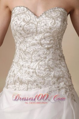 Wedding Gown Sweetheart Court Train Taffeta and Tulle Beading