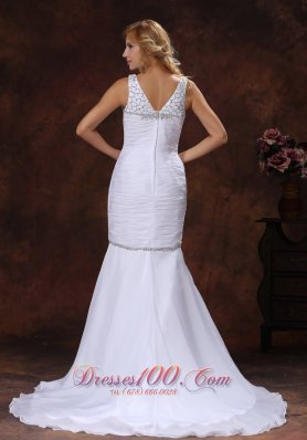 V-neck Mermaid Wedding Dress Ruched Beading