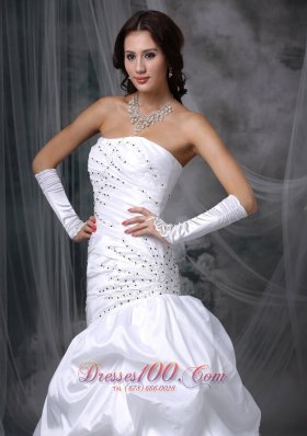 Asymmetric Mermaid Skirt Wedding Dress with Beads