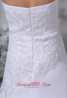 Strapless Lace Decorate Court Train Chiffon Voicedress