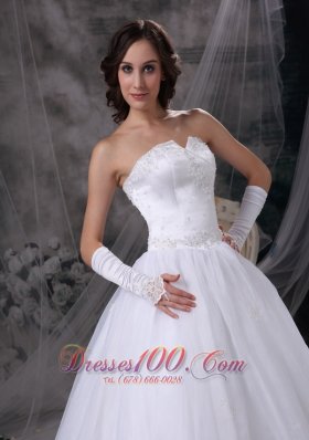 Dramatic V Neck Church Wedding Bridal Gowns Strapless Brush