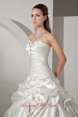 Gorgeous Ruch Beaded Wedding Gowns Sweetheart Chapel Train