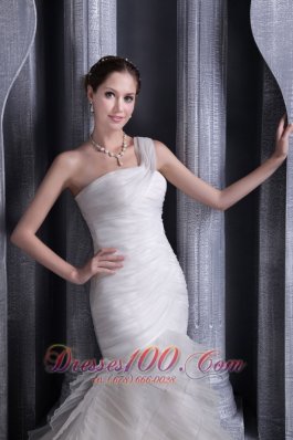 Pretty Mermaid One Shoulder Bridal Gowns Court Corset