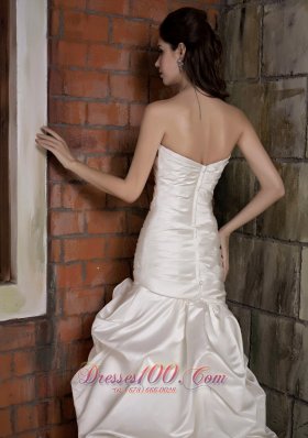 Mermaid Bridal Gown Pleated Strapless Chapel Train