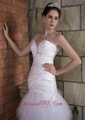 Sweetheart Ruffles Bridal Gowns Crystal Chapel Train Ruch