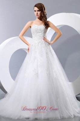 Elegant Tulle Wedding Dress Sweetheart 2013