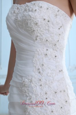 Strapless Ruffles Wedding Dress Court Train Organza