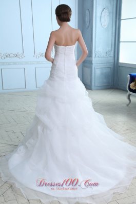 Strapless Ruffles Wedding Dress Court Train Organza