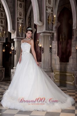 Feather Like Sweetheart Organza Wedding Dress